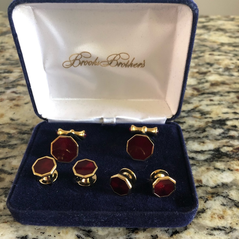 Brooks brothers stud set